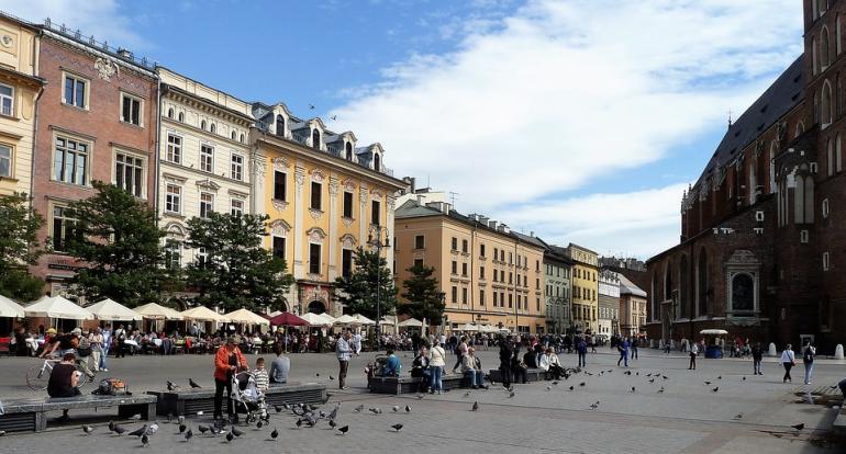 Mieszkanie w Krakowie - ile kosztuje i jak ubezpieczyć?