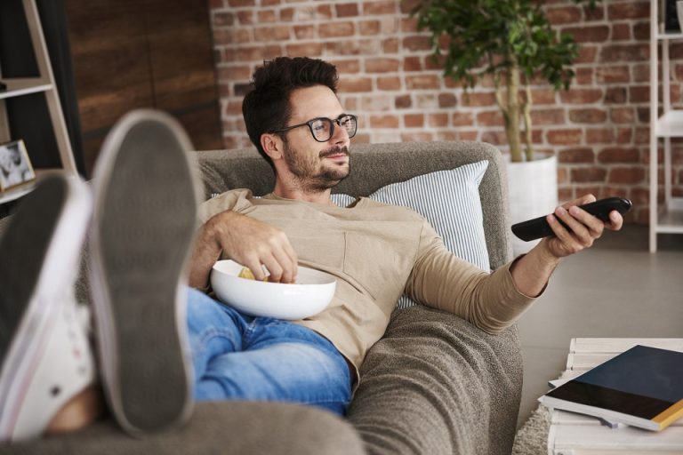 Ubezpieczenie sprzętu elektronicznego – jak chronić RTV i AGD?