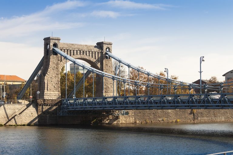 Mieszkanie we Wrocławiu – ile kosztuje i jak je ubezpieczyć?