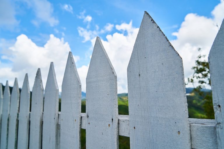 Ogrodzenie, narzędzia, płyta indukcyjna – to również obejmuje polisa mieszkaniowa